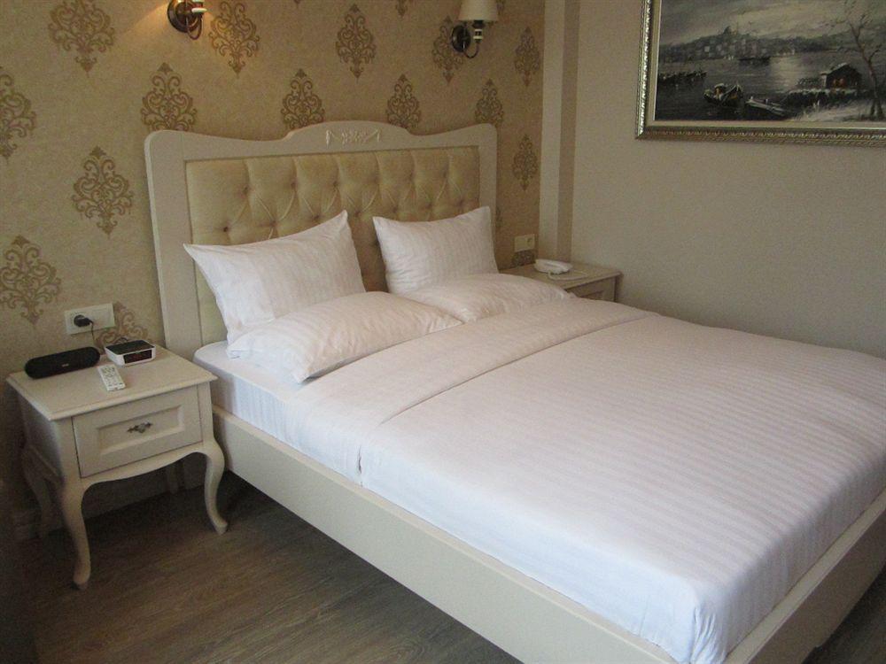 Louis Appartements Galata Истанбул Екстериор снимка
