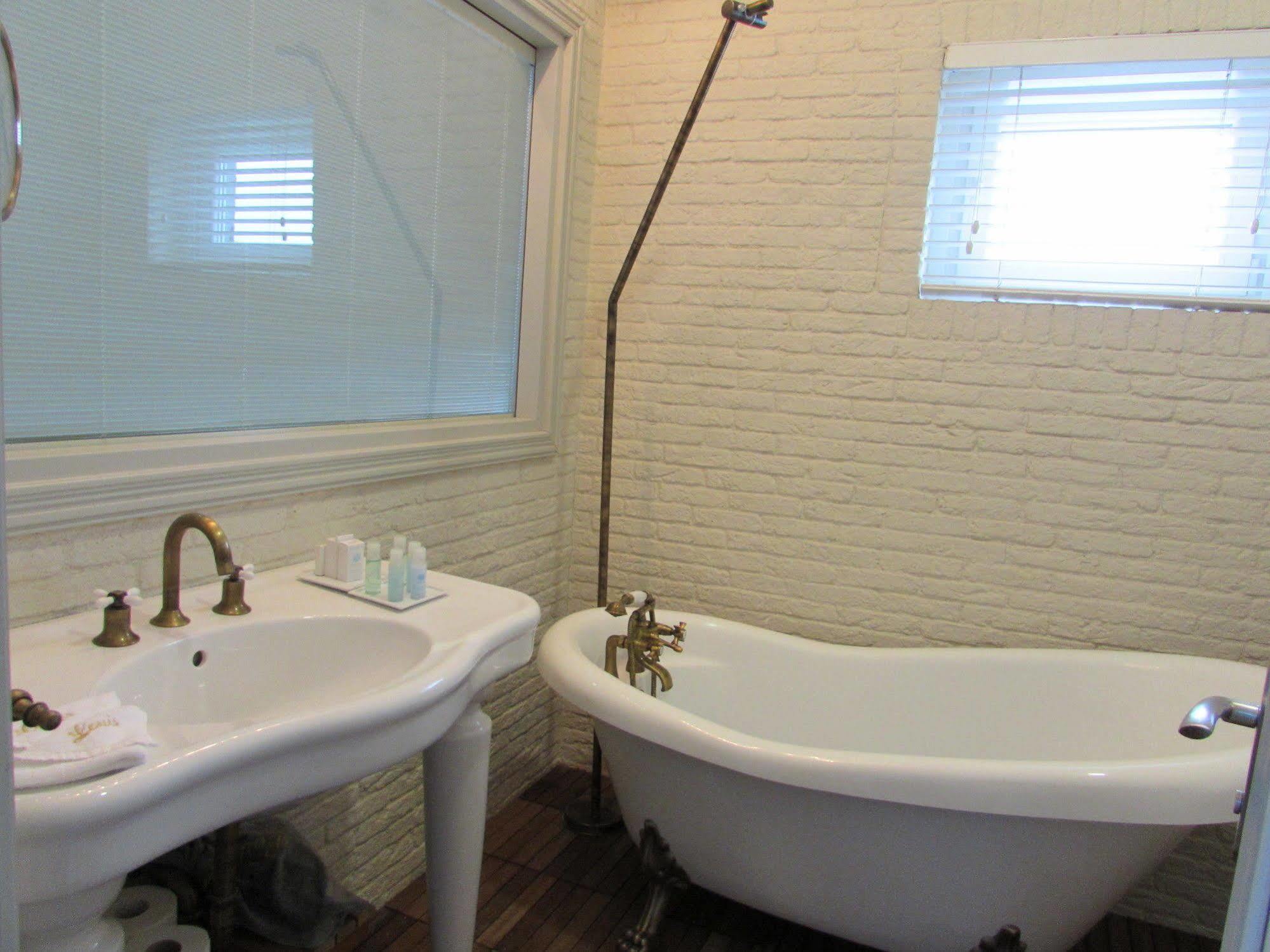 Louis Appartements Galata Истанбул Екстериор снимка